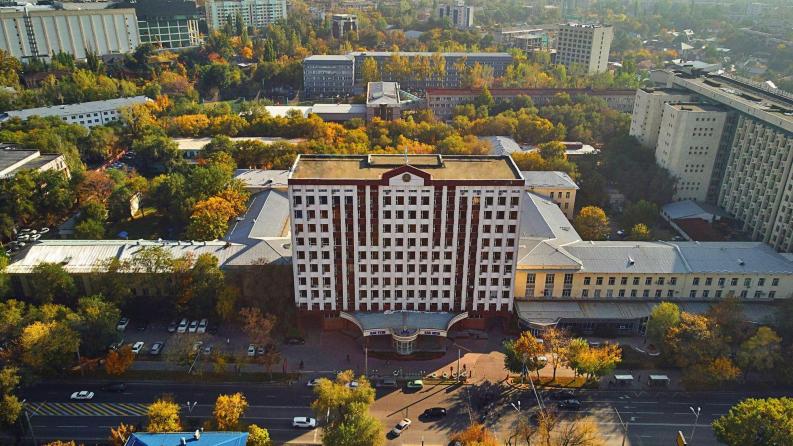 Satbayev University принял участие в Выставке инновационных идей «UpGrade»