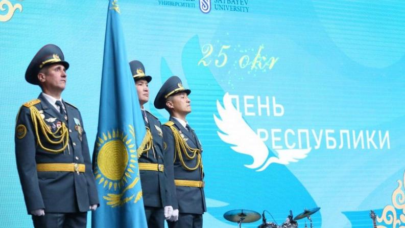 В преддверии Дня Республики Satbayev University отмечает заслуги героев университета