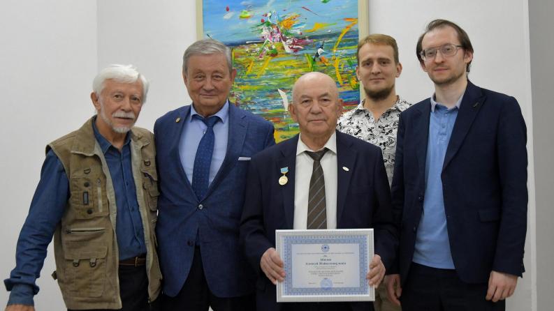 Well-deserved recognition: Alexey Abilov received a high award for his contribution to architectural science and education