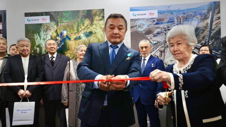 В Satbayev University открыта Лаборатория космической связи имени Адиля Шаяхметова
