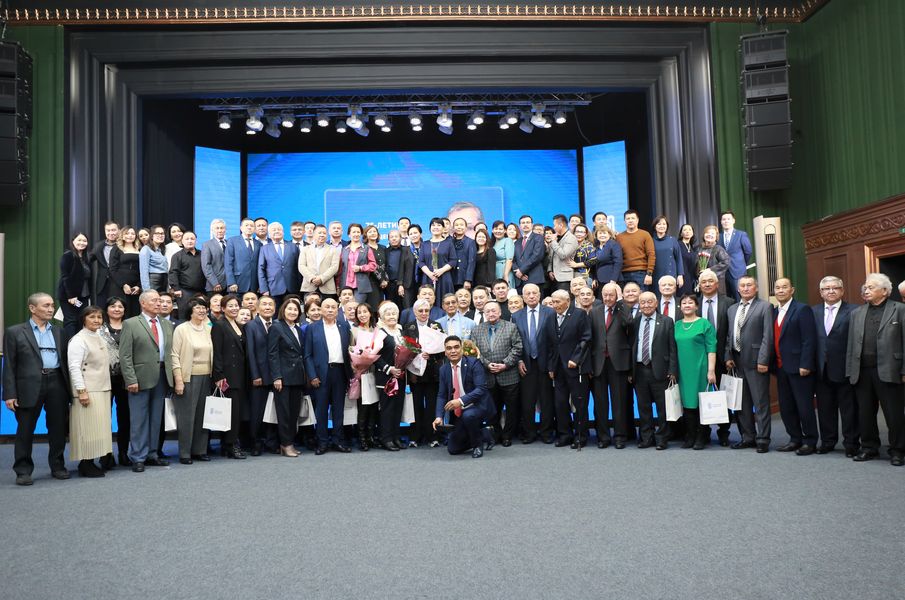 Satbayev University чествует 75-летие академика Досыма Сулеева