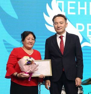 В преддверии Дня Республики Satbayev University отмечает заслуги героев университета