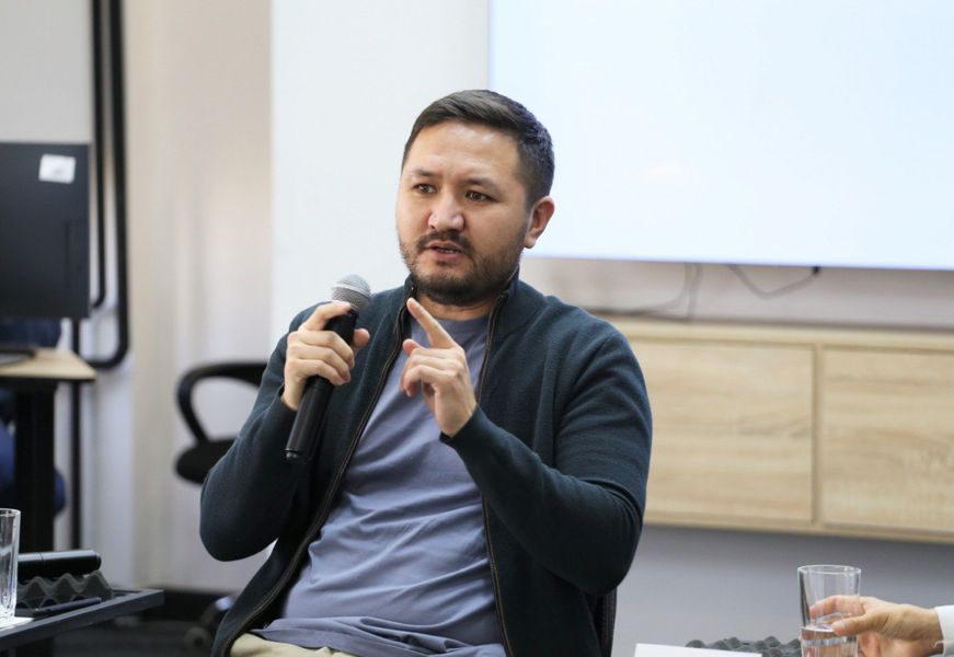 Студенты Satbayev University встретились с выпускниками программы «Болашак»