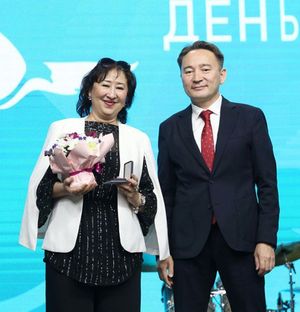 В преддверии Дня Республики Satbayev University отмечает заслуги героев университета