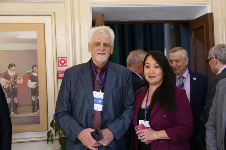 Satbayev University празднует юбилеи легенд «Политеха» в рабочем порядке