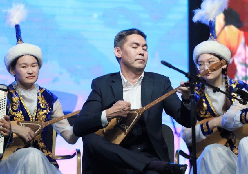 Сәтбаев Университеті Халықаралық әйелдер күнімен құттықтайды!