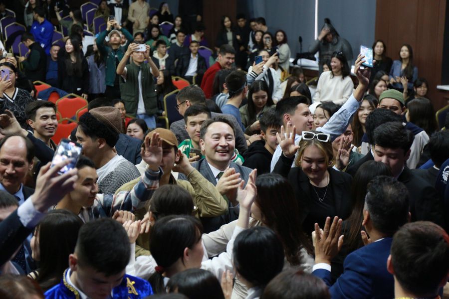 В Satbayev University прошел гала-концерта фестиваля «Весна КазНИТУ – 2023» 