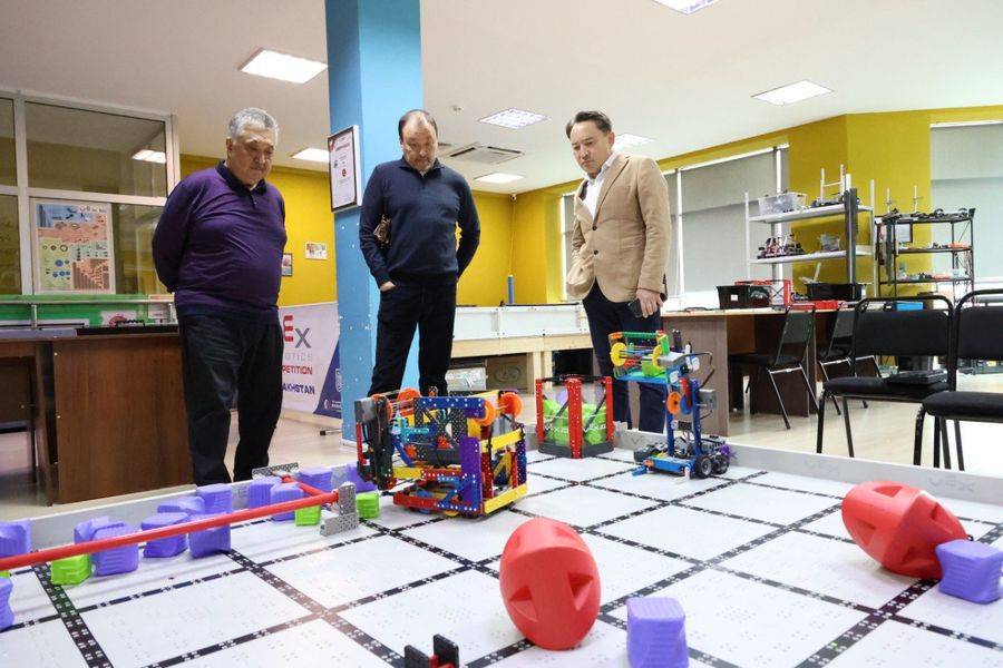Сәтбаев Университетіне Zeta компаниясының өкілдері келді